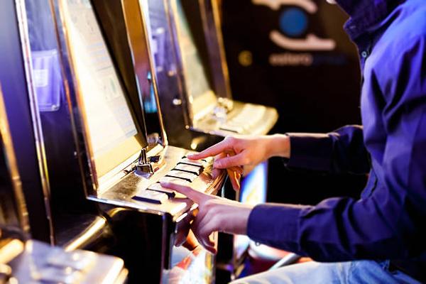 Exploring Secure Table Games on casino trực tuyến uy tín Websites
